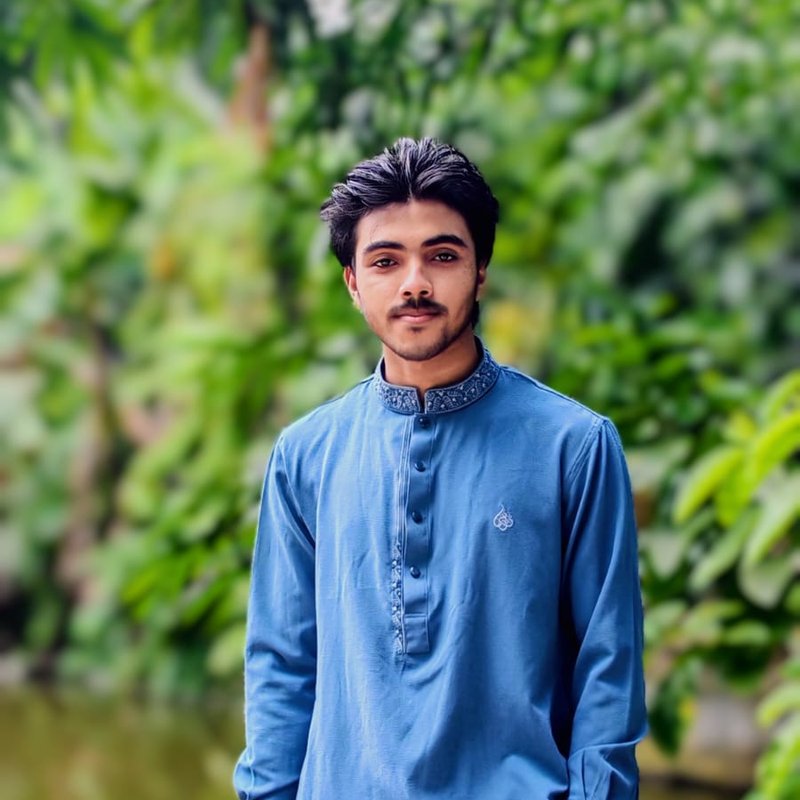 Nur hossen Riad